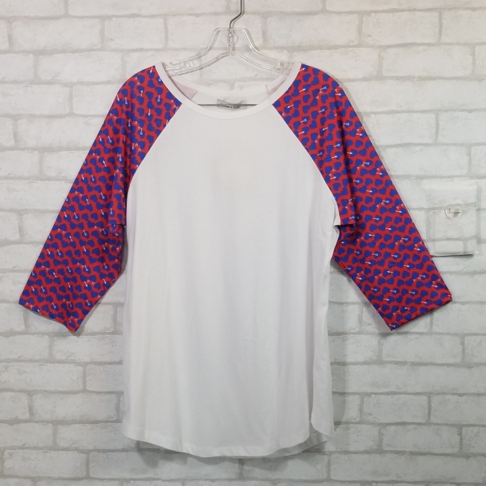 Sunshine & rodeos heart print sleeves tee L